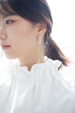 Load image into Gallery viewer, Isolate Earring
